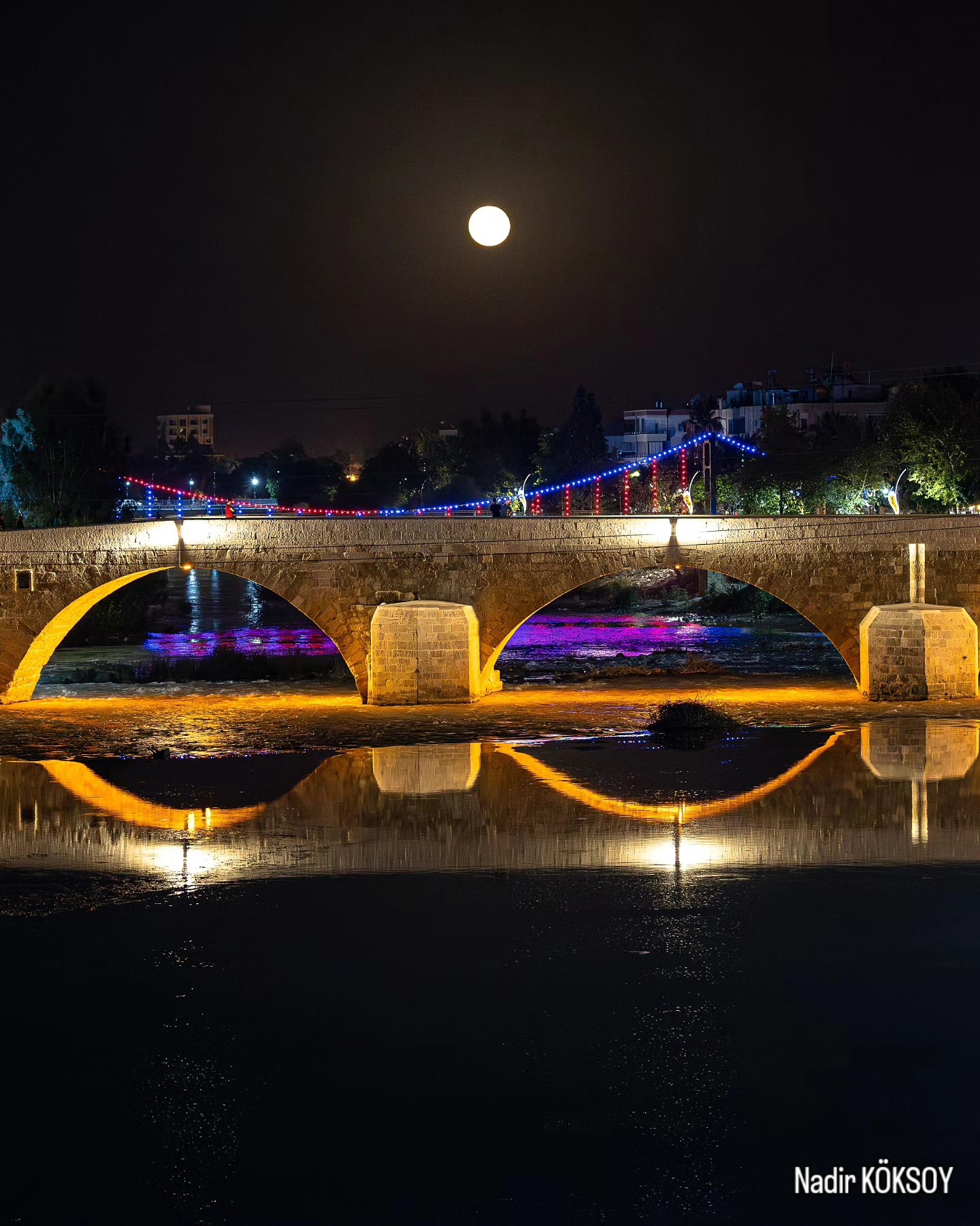 Silifke’de Dolunay Işığında Tarih Ve Modernlik Buluştu (3)