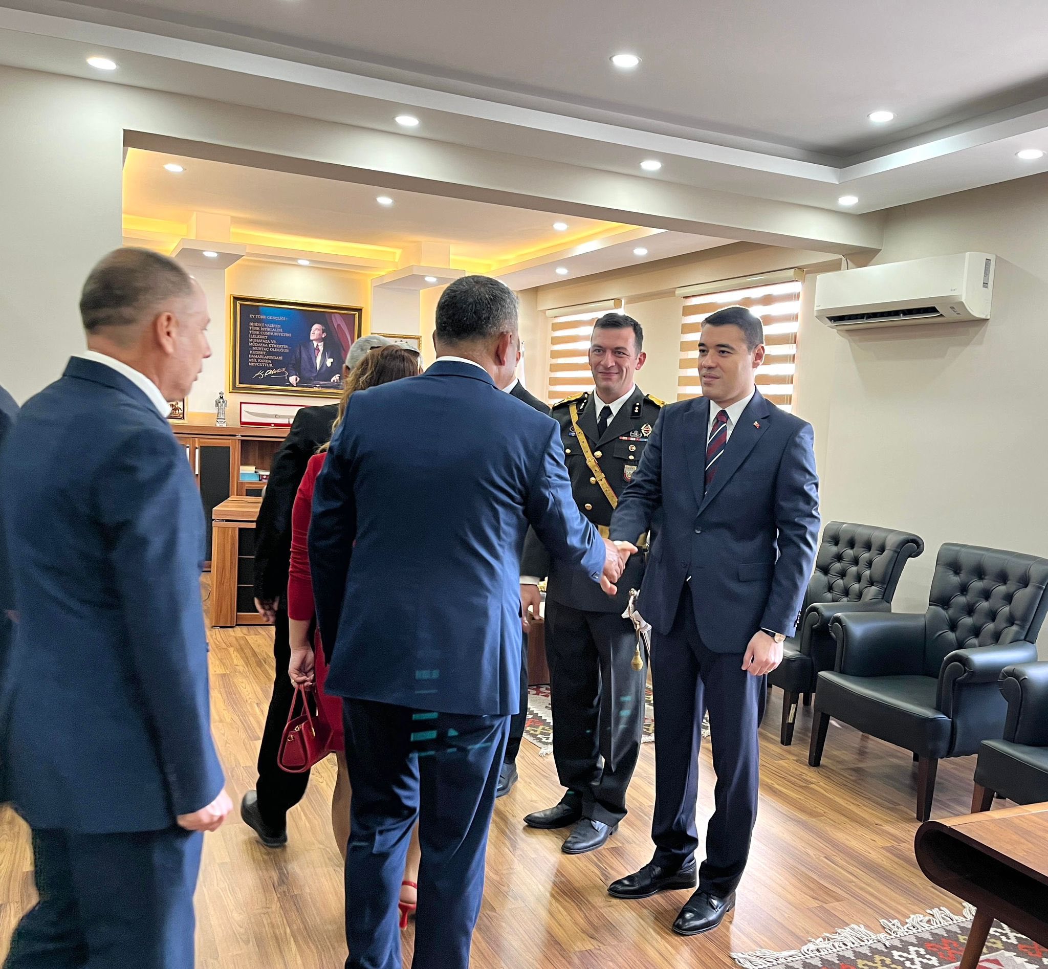 Toprakkale Kaymakamı Volkan Özer Tebrikleri Kabul Etti3