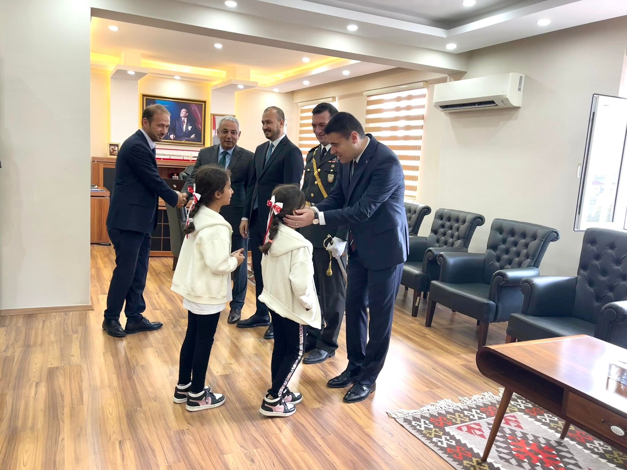 Toprakkale Kaymakamı Volkan Özer Tebrikleri Kabul Etti5