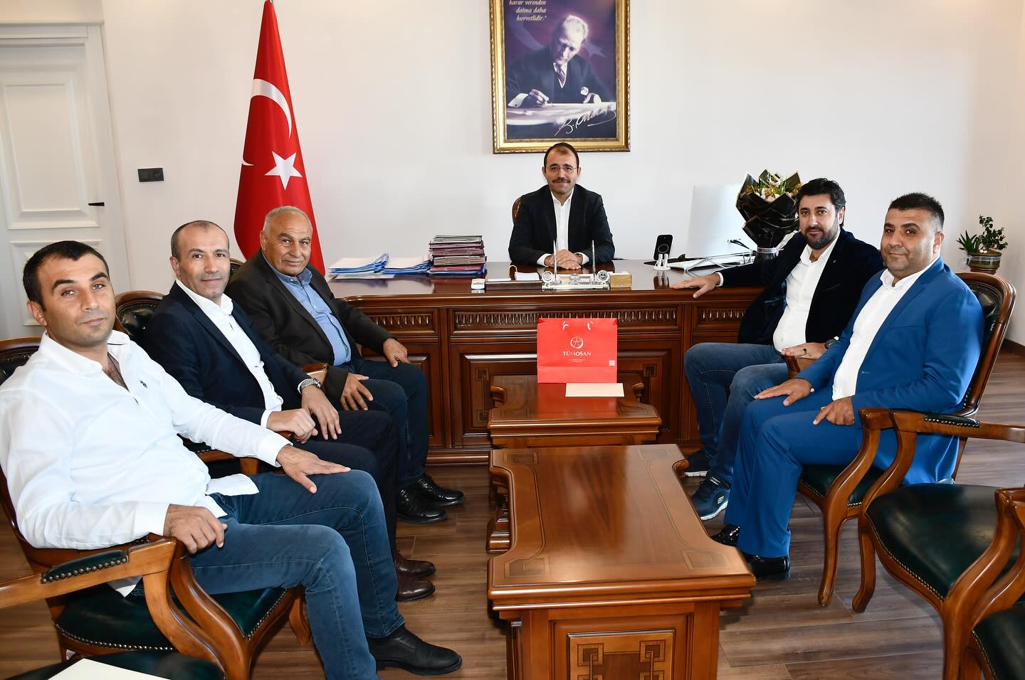 Tümosan Yetkilileri Kadirli Kaymakamı’nı Ziyaret Etti2