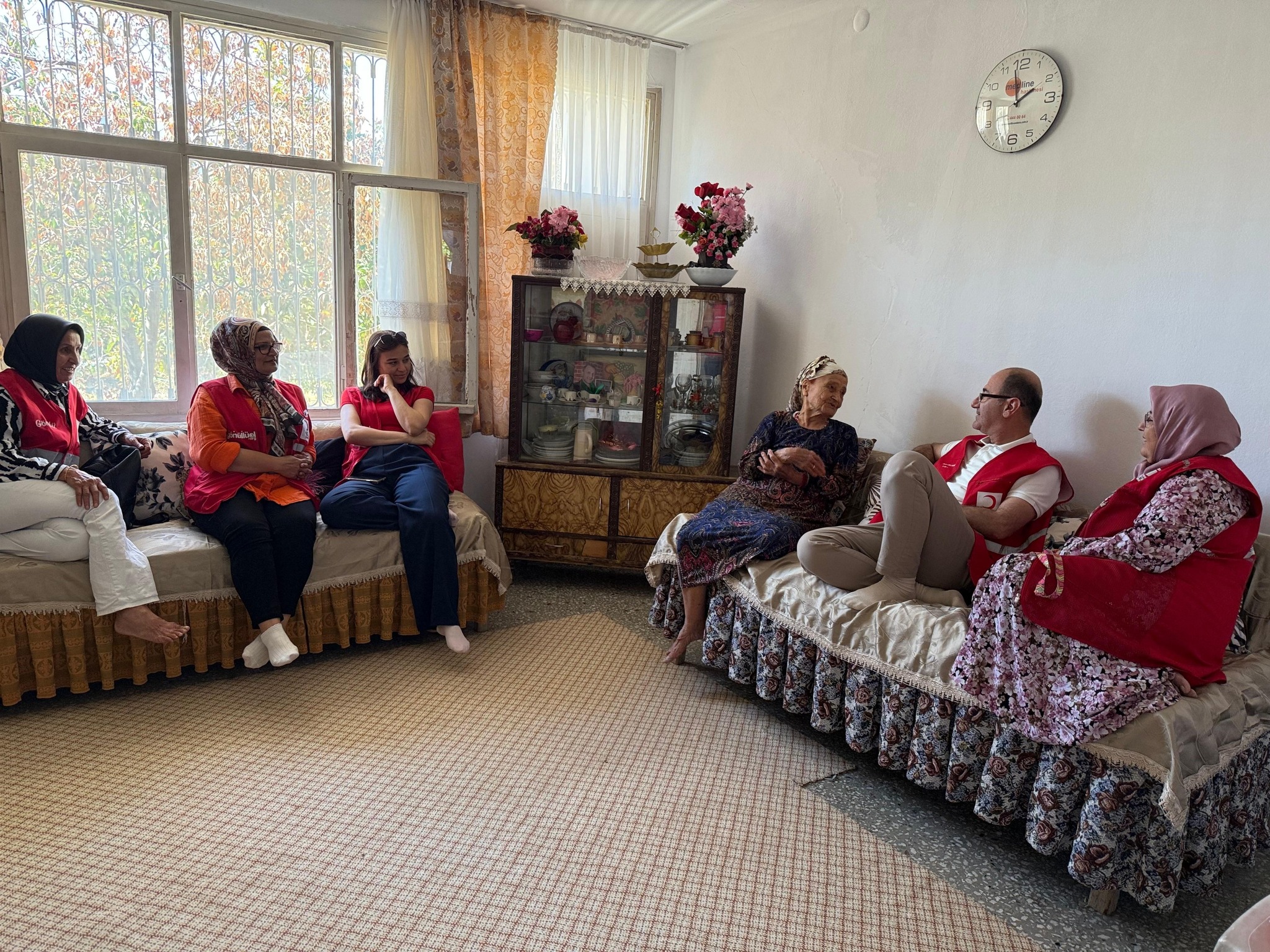 Türk Kızılay Kadirli’den Asırlık Çınarlara Vefa9