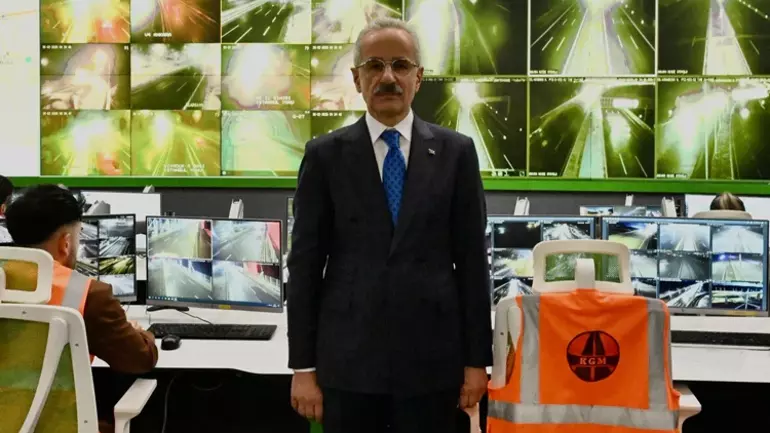 Ulaştırma Ve Altyapı Bakanı Abdulkadir Uraloğlu-1