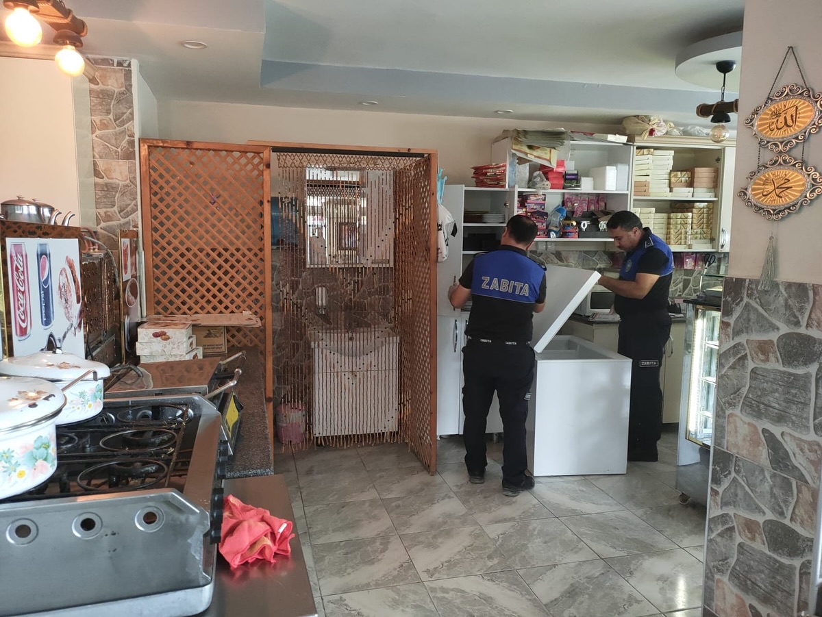 Yumurtalık’ta Temizlik Ve Denetimler Sürüyor4