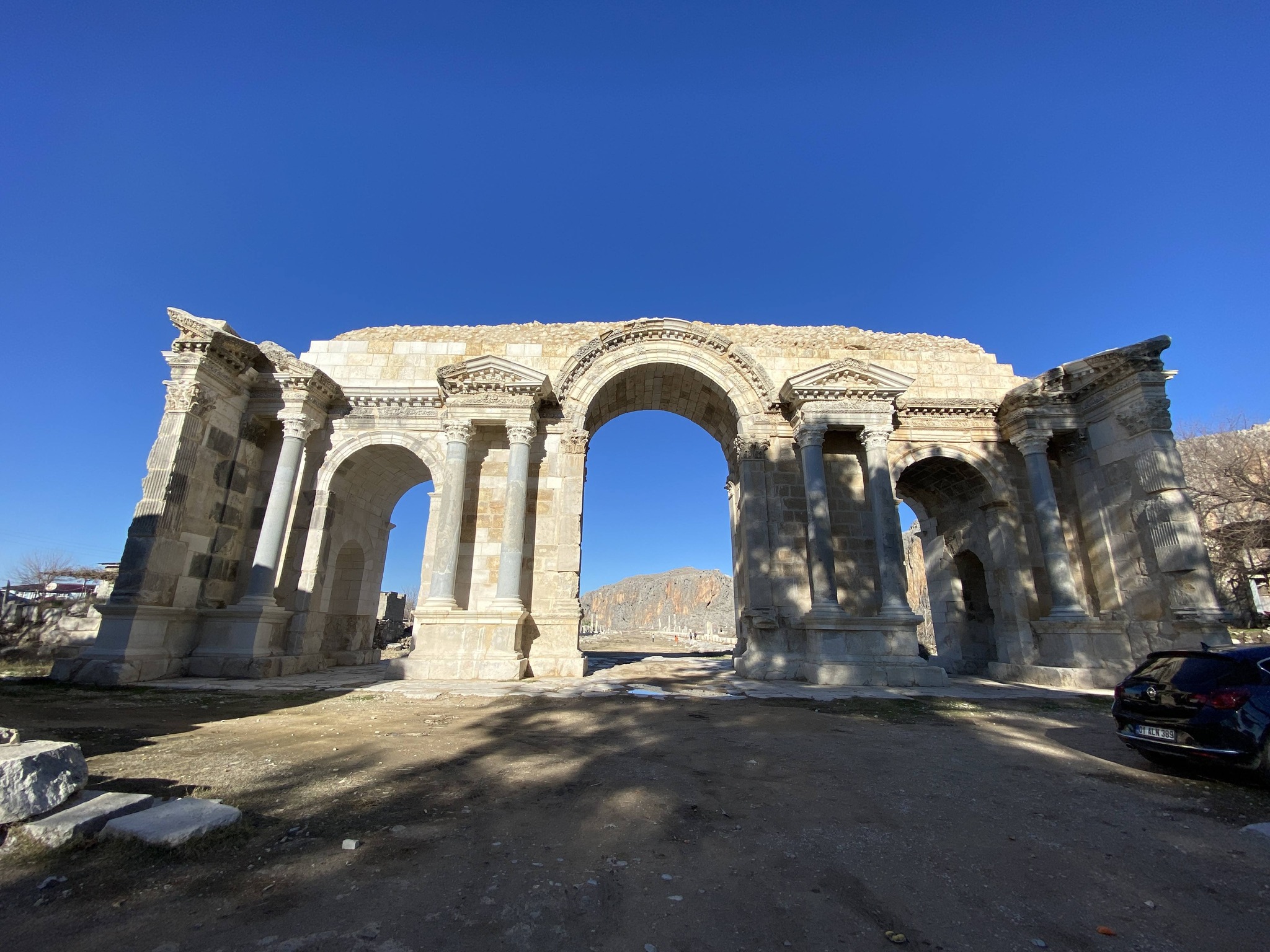 586254551 1368785638592452 7558903213534620771 N