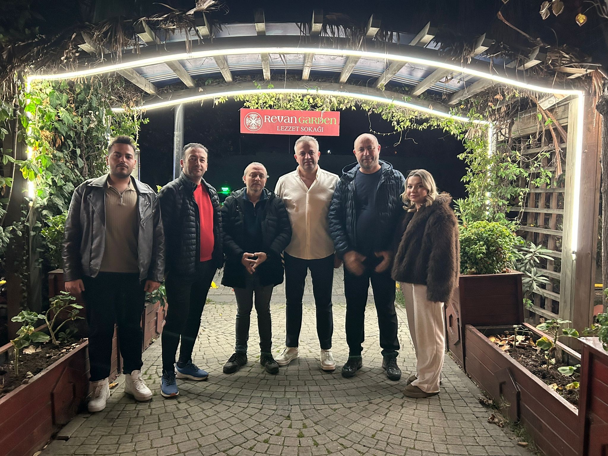 588493998 1270170625154359 5990272320334344793 N