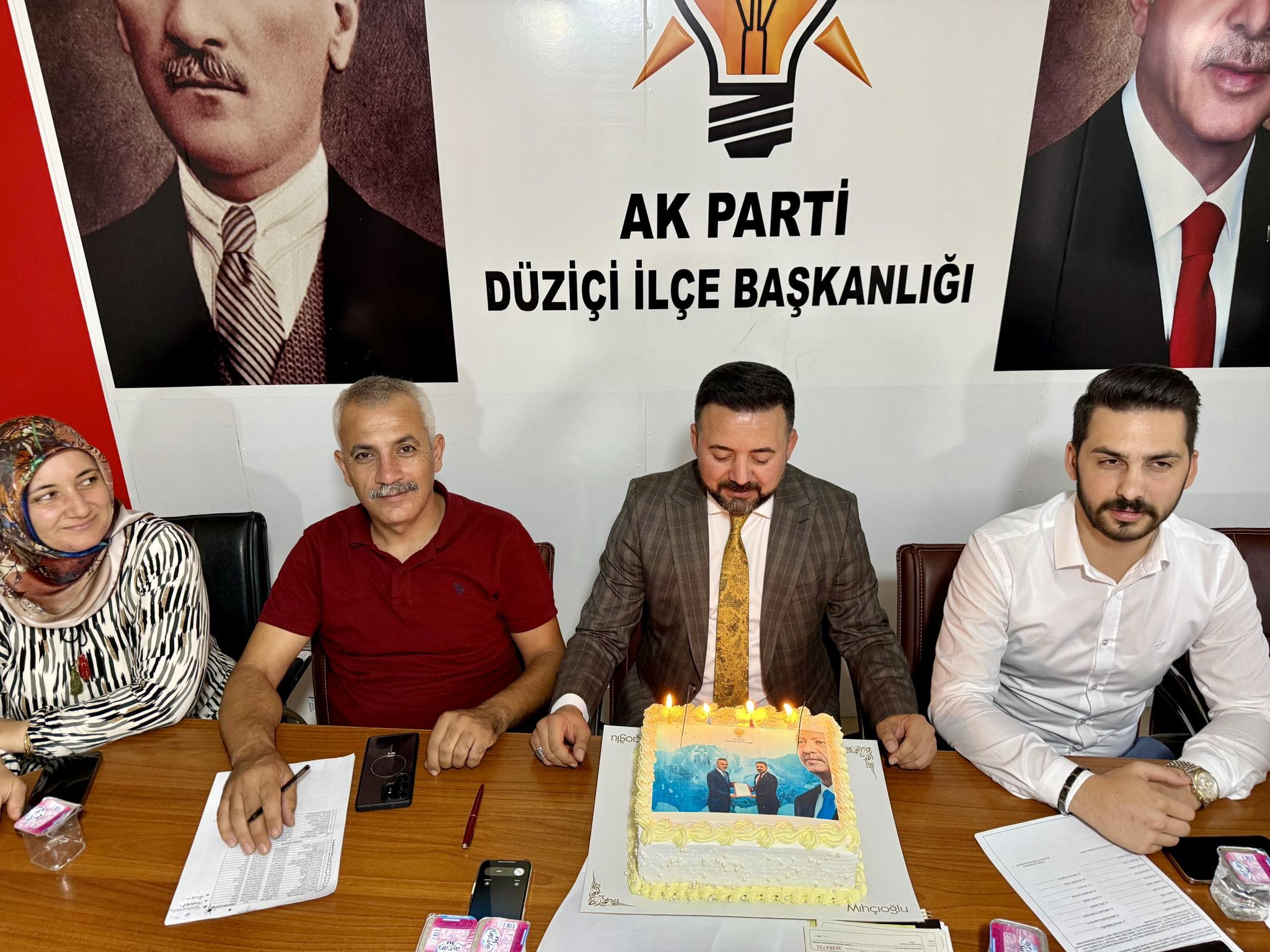 Ak Parti Düziçi Teşkilatı Haftalık Yönetim Toplantısını Yaptı8