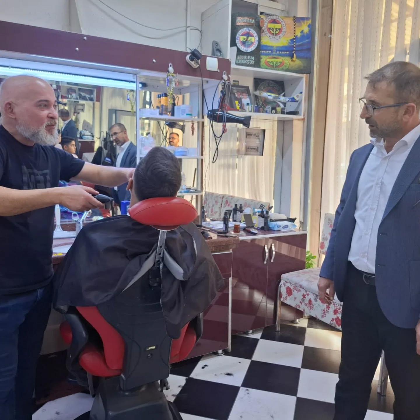 Ak Parti Kadirli İlçe Başkanı Hakan Örtlek’ten Esnaf Ziyareti (5)
