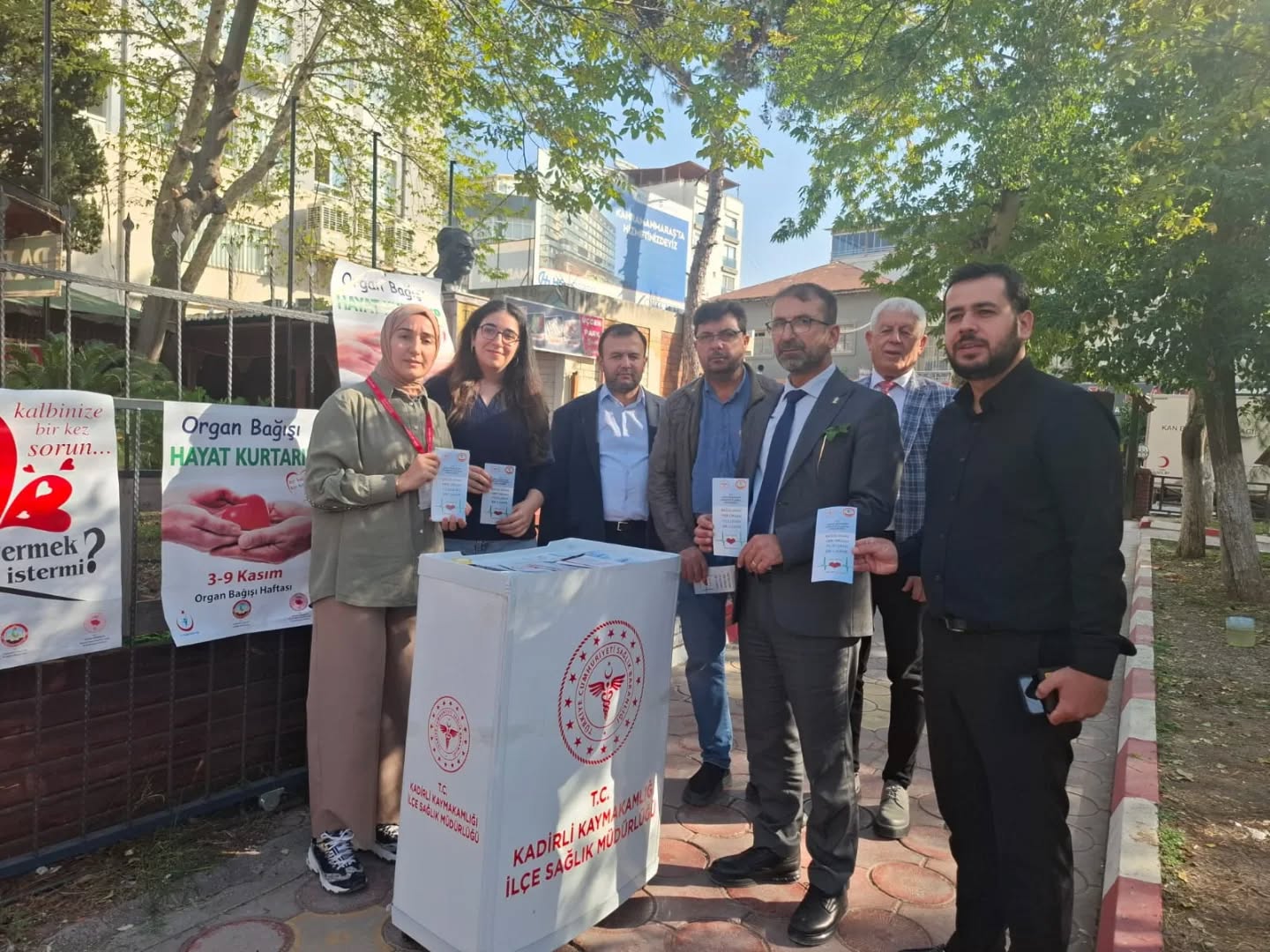 Ak Parti Kadirli İlçe Teşkilatından Kızılay’a Anlamlı Destek (2)