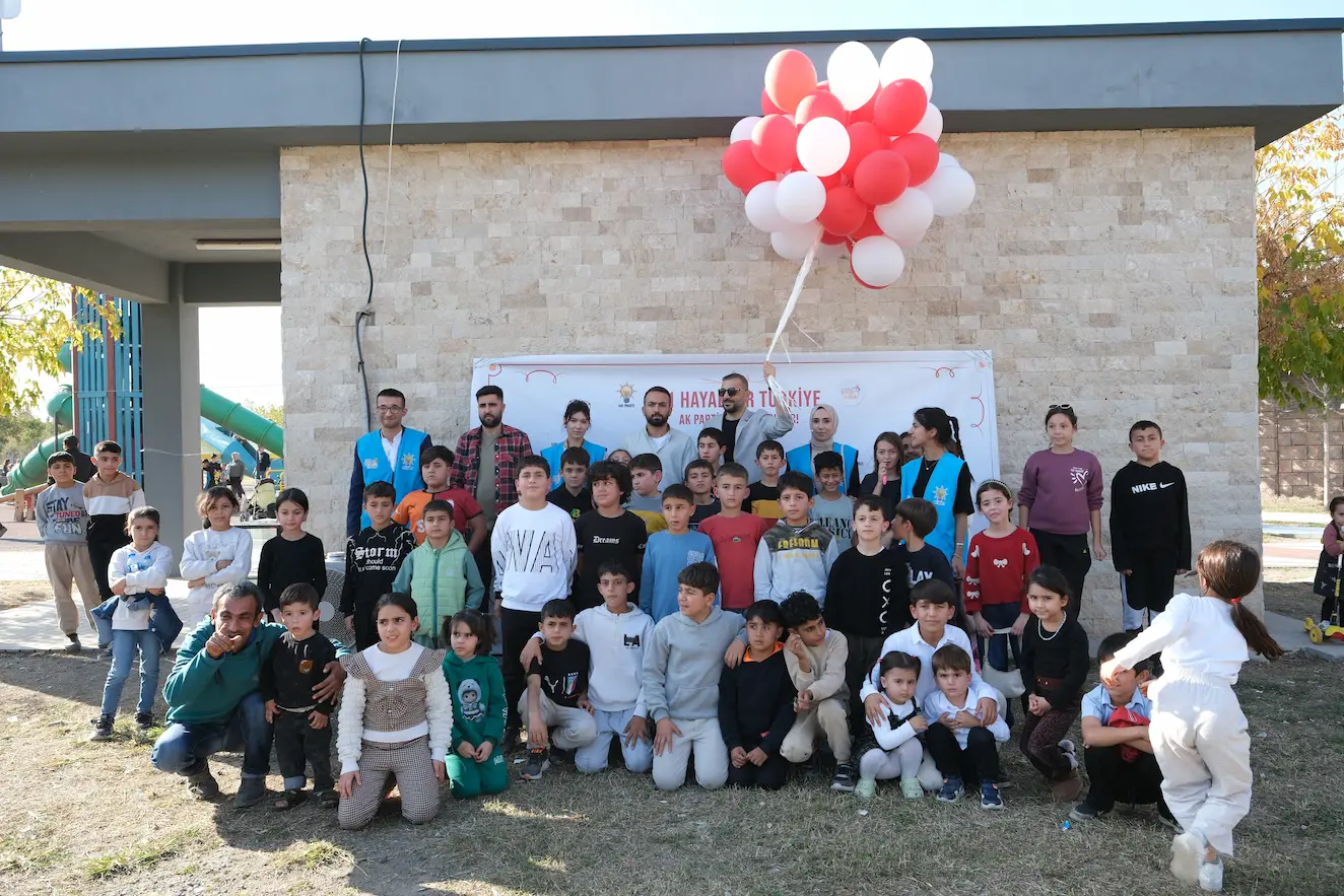 Ak Parti Osmaniye Çocuk