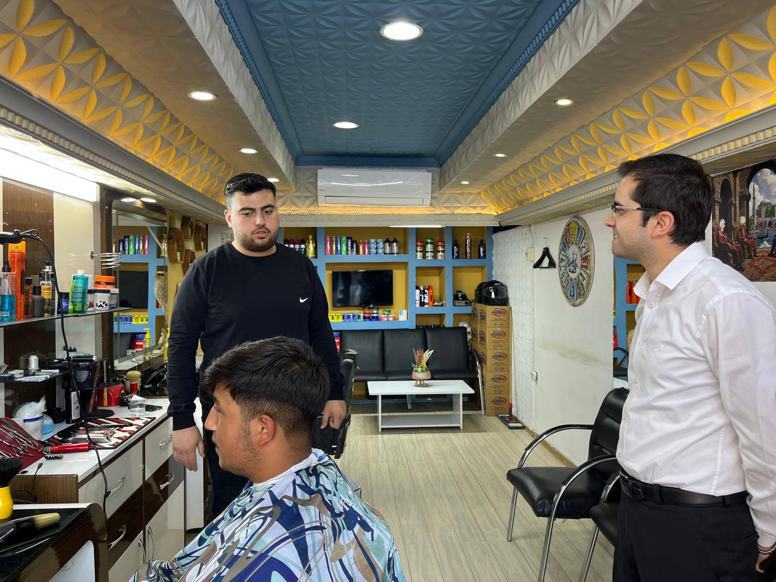 Bahçe Kaymakamı Yunus Emre Şahin Esnaf Ve Vatandaşlarla2