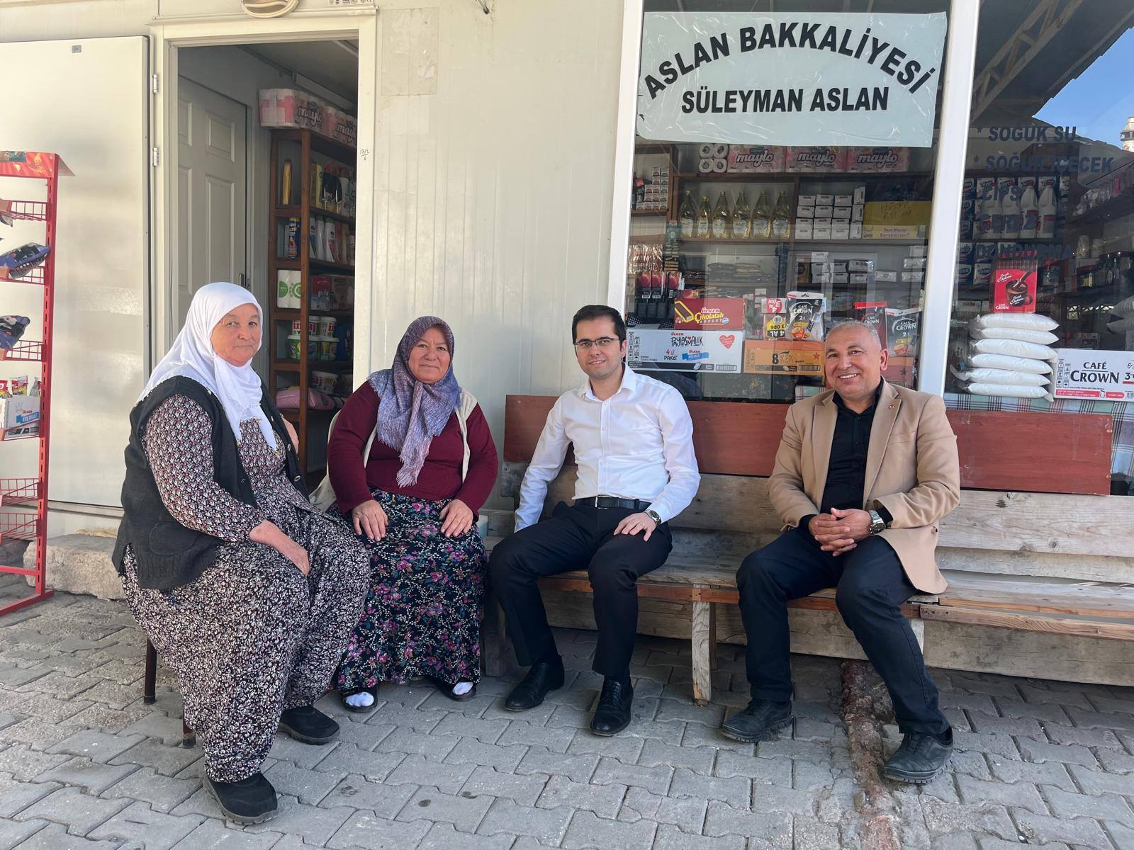 Bahçe Kaymakamı Yunus Emre Şahin Esnaf Ve Vatandaşlarla9