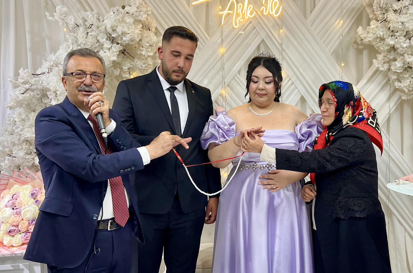 Başkan Abbas Yeşildemir, Nergiz Ailesinin Tatlı Merasimine Katıldı (3)