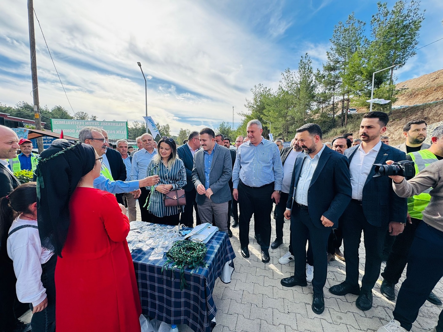 Başkan Mustafa İba Zeytin Festivali’ne Katıldı4