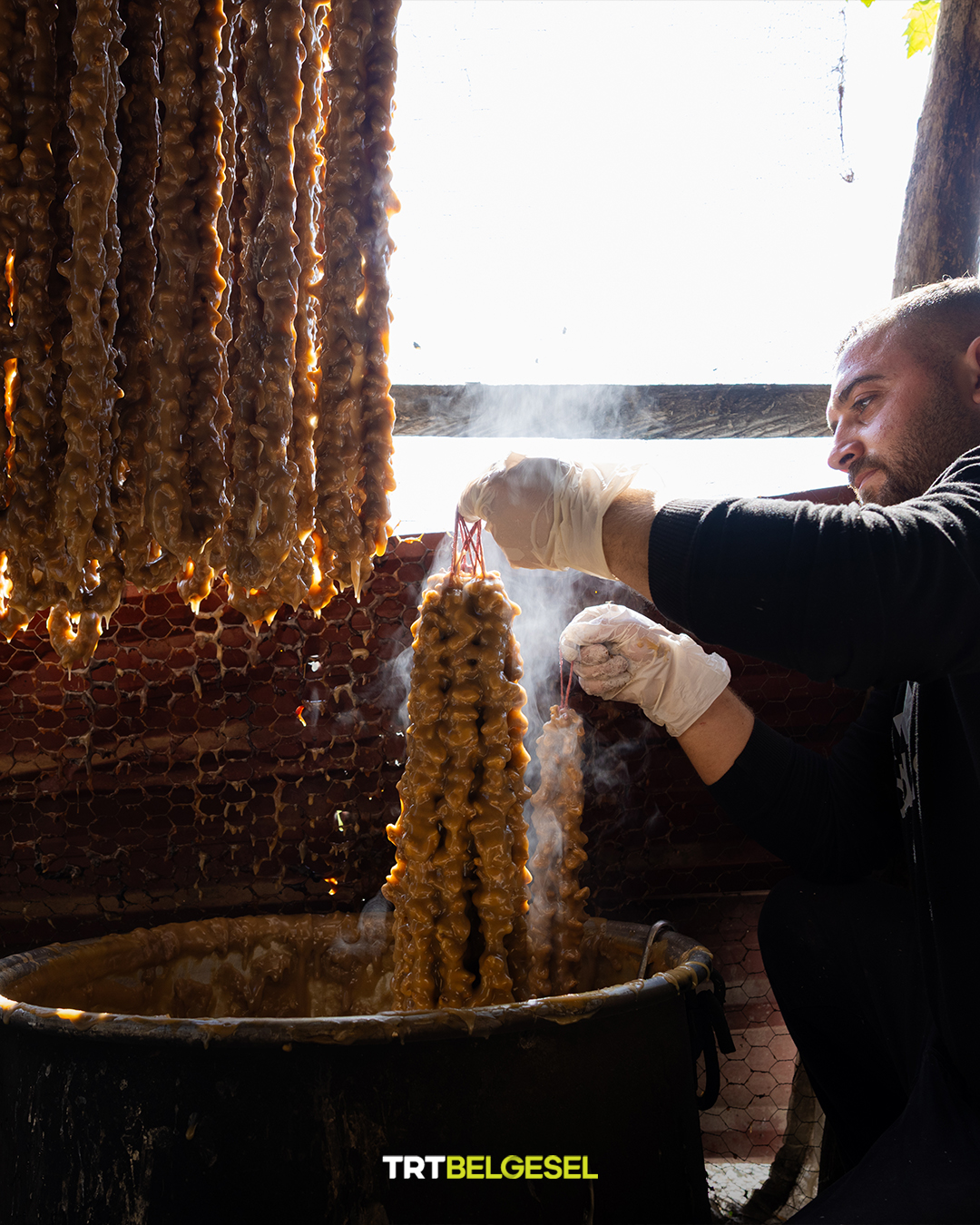 Batman Sason’da Geleneksel Cevizli Sucuk Ve Pestil Mesaisi Başladı (1)