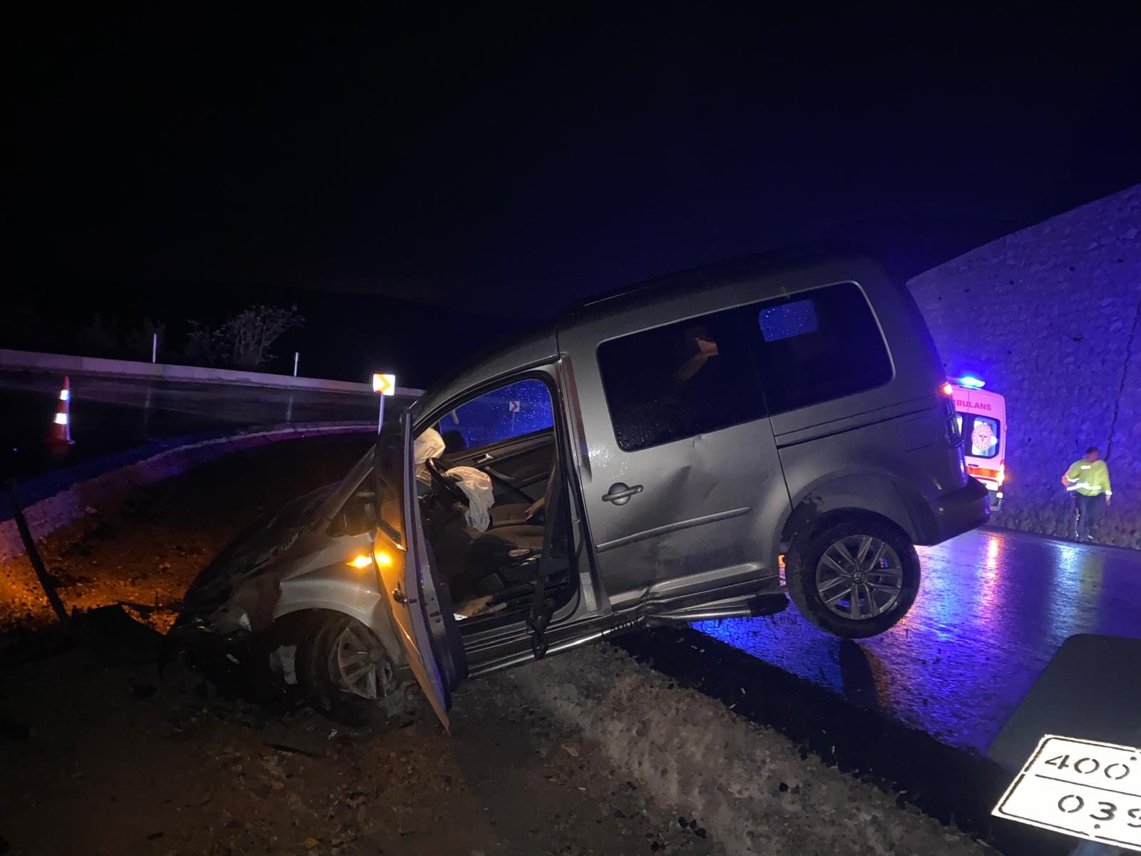 D 400 Karayolu’nda Kaza Alarmı Düziçi – Bahçe İstikameti Trafiğe Kapandı (4)