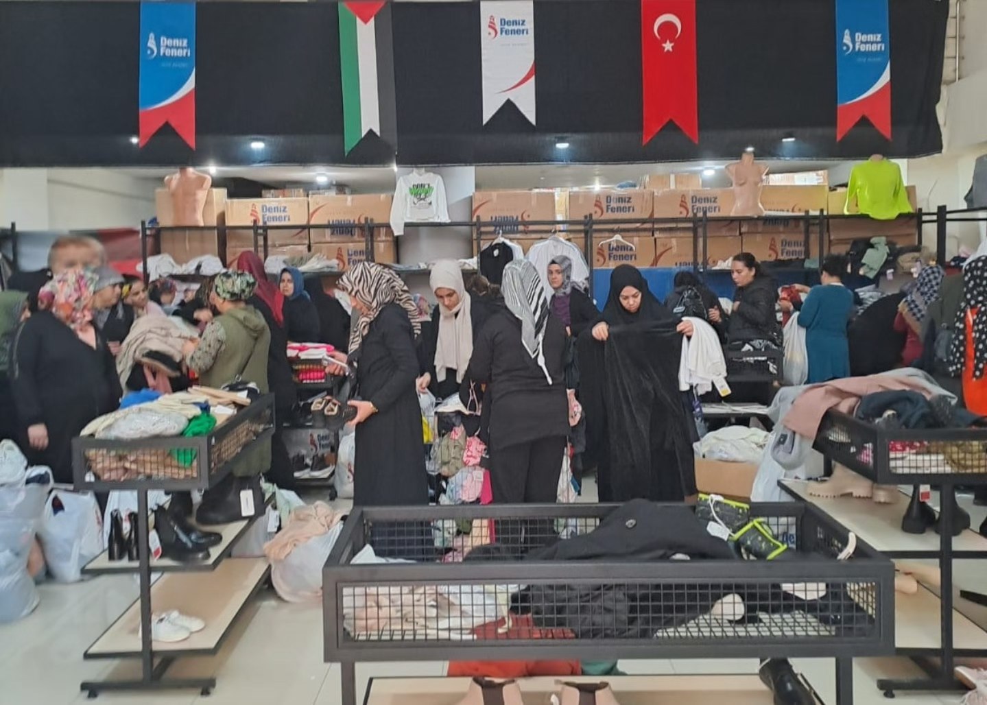 Deniz Feneri Osmaniye’de 6 Bin Kişiye Giyim Desteği Veriyor2