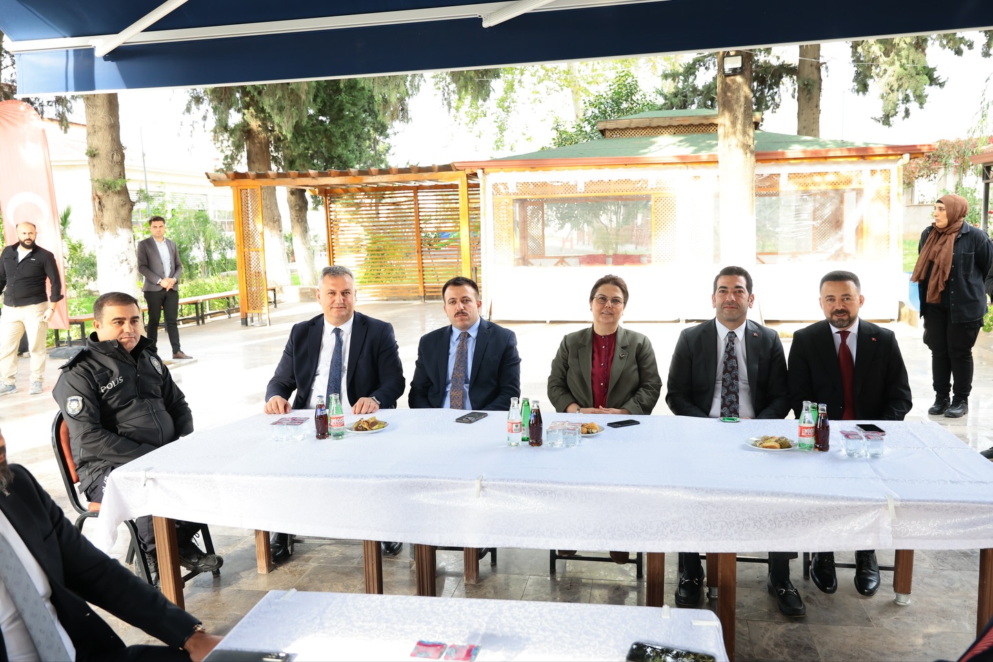 Derya Yanık Ve Ak Parti Heyeti Düziçi’nde Ziyaretlerde Bulundu (11)