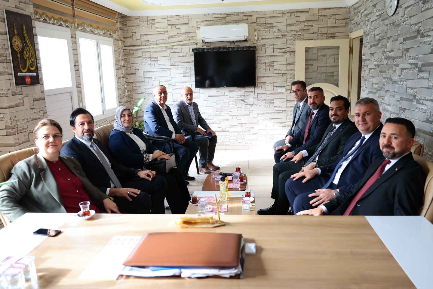 Derya Yanık Ve Ak Parti Heyeti Düziçi’nde Ziyaretlerde Bulundu (14)