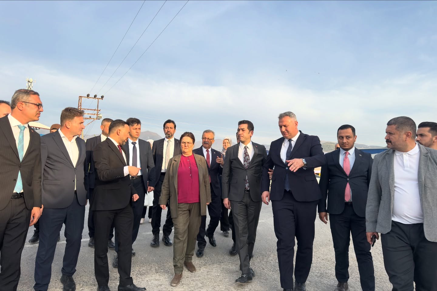 Derya Yanık Ve Ak Parti Heyeti Düziçi’nde Ziyaretlerde Bulundu (8)