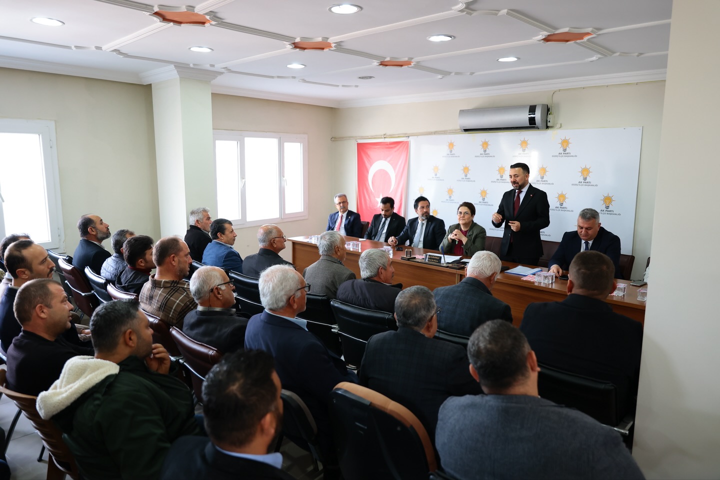 Derya Yanık Ve Ak Parti Heyeti Düziçi’nde Ziyaretlerde Bulundu (9)