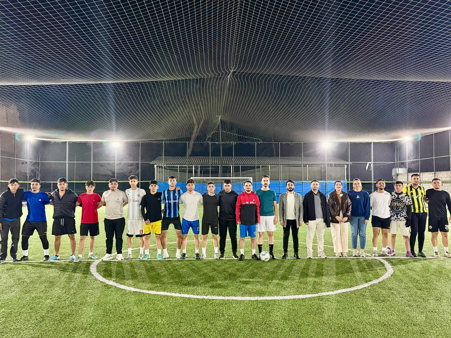 Düziçi Ak Parti Gençlik Kollarından Dostluk Maçı (1)