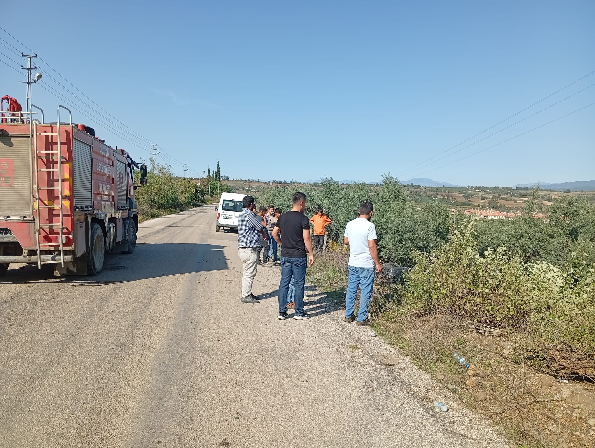 Düziçi’nde Kadın Sürücü Kaza Yaptı İtfaiye Kurtardı