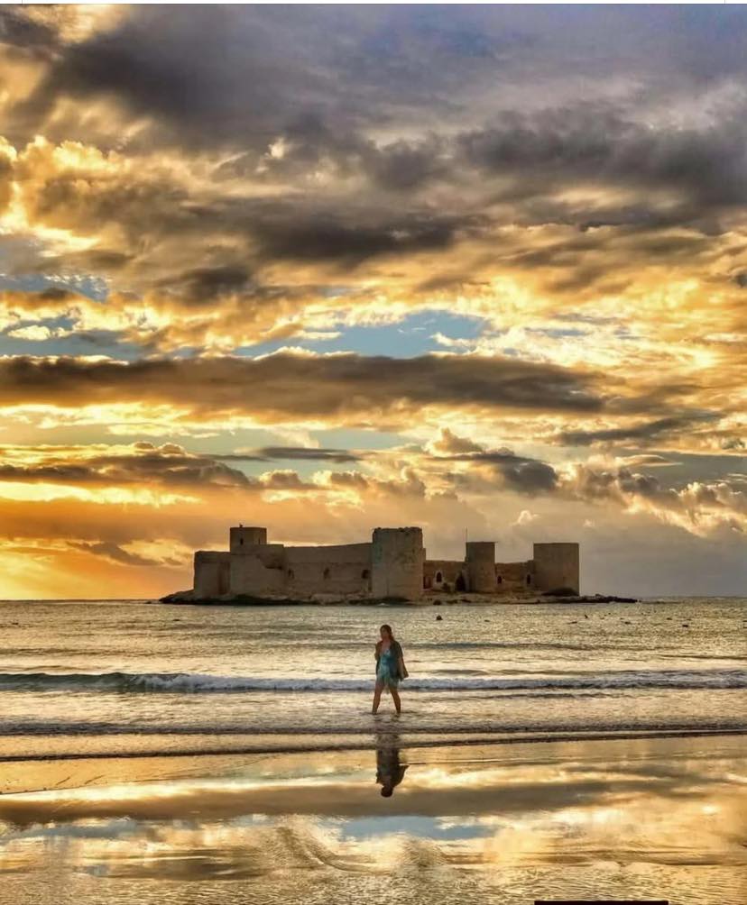 Erdemli’de Gün Batımı Masalı Kızkalesi Büyüledi