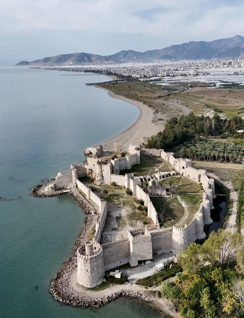 Mamure Kalesi Akdeniz’in Sahilindeki Tarih Mirası