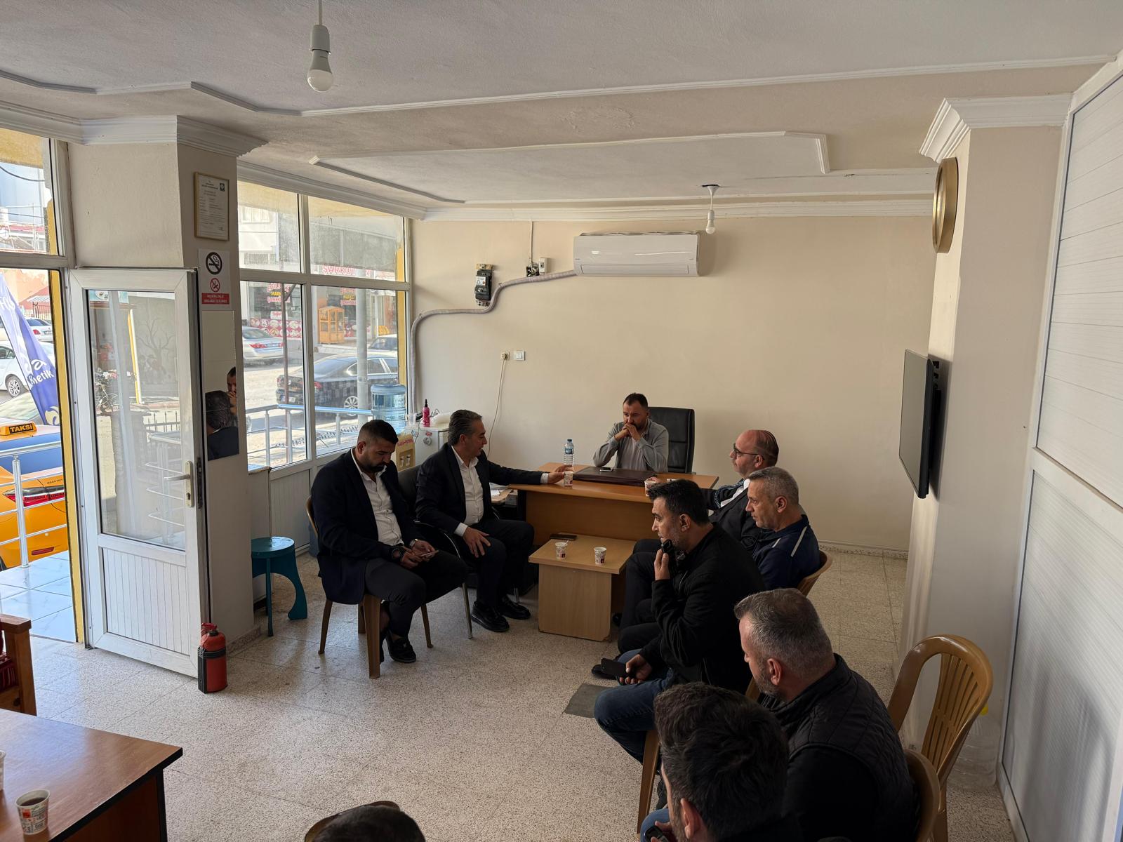 Mehmet Kara, Osmaniye Şoförler Odası İçin Destek Görüyor (8)