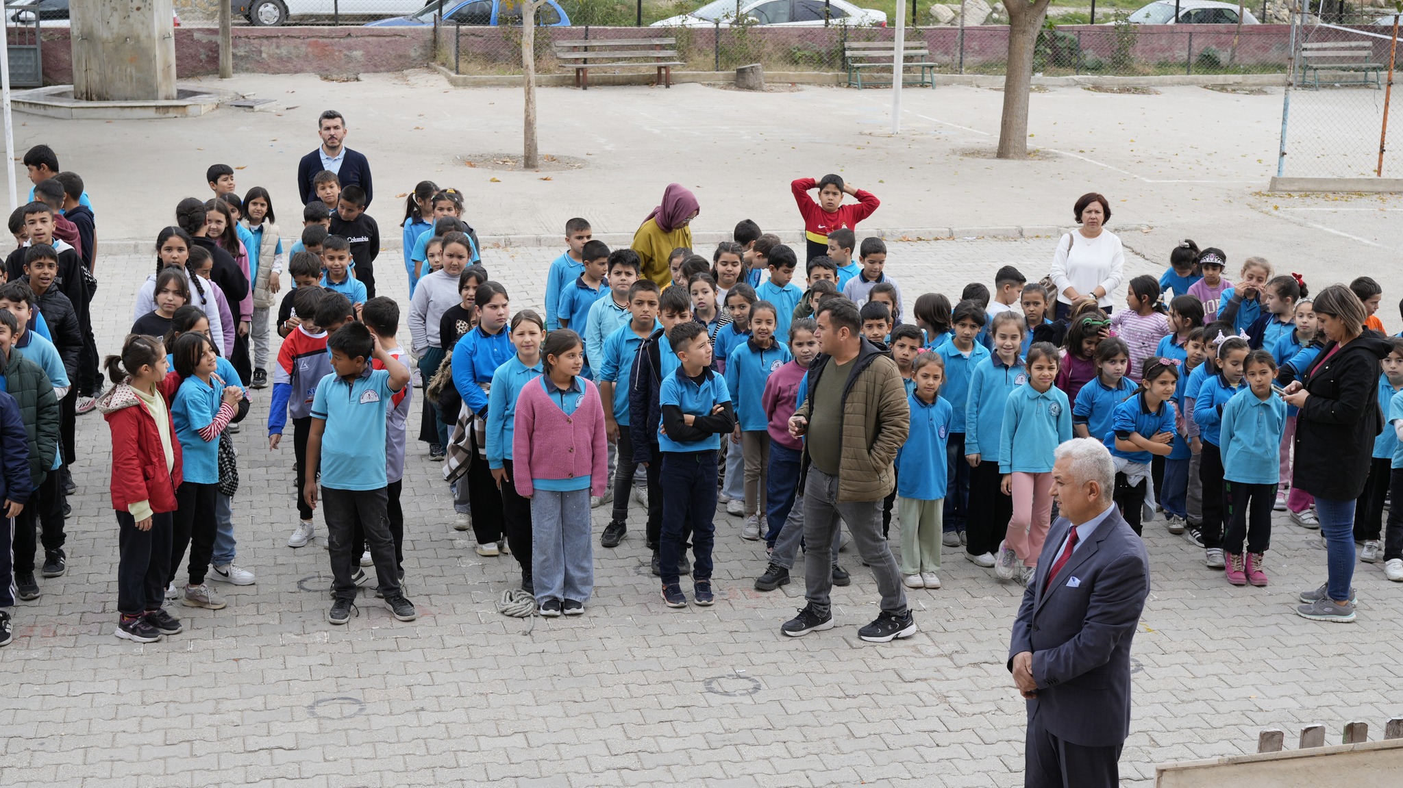 Mehmetli’de Öğretmenler Günü Coşkusu (13)