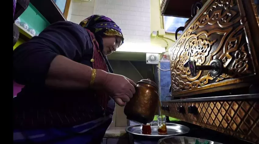 Memleketinde Yayla Çay Ocağı Açan Kadın Girişimci İlgi Çekti4
