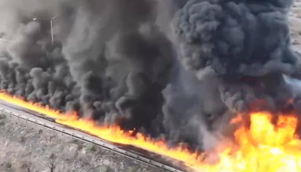 Mersin İtfaiyesi Felaketi Önledi Yanan Tankerde 26 Bin Litre Yakıt Vardı (4)