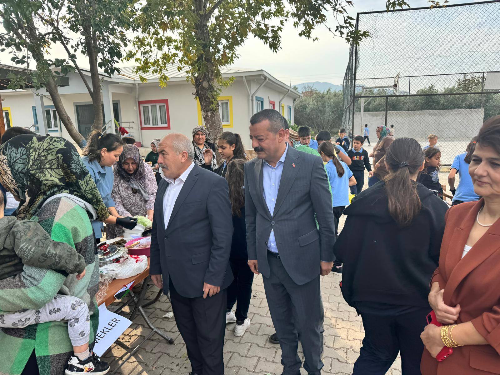 Mhp Düziçi Teşkilatından Gazze’ye Destek Kermesine Katılım (5)