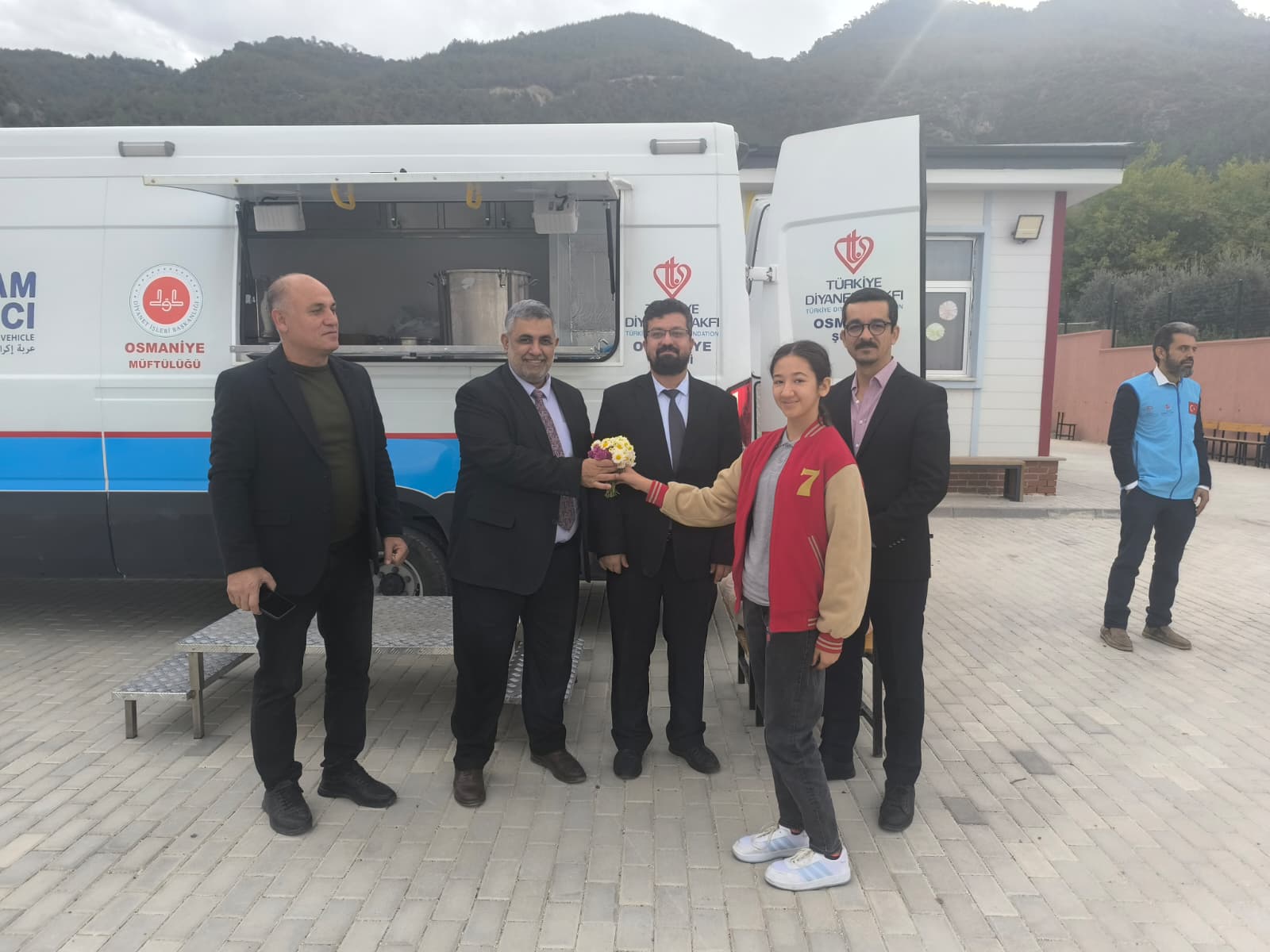 Osmaniye İl Müftülüğü’nden Öğrencilere Sıcak İkram3