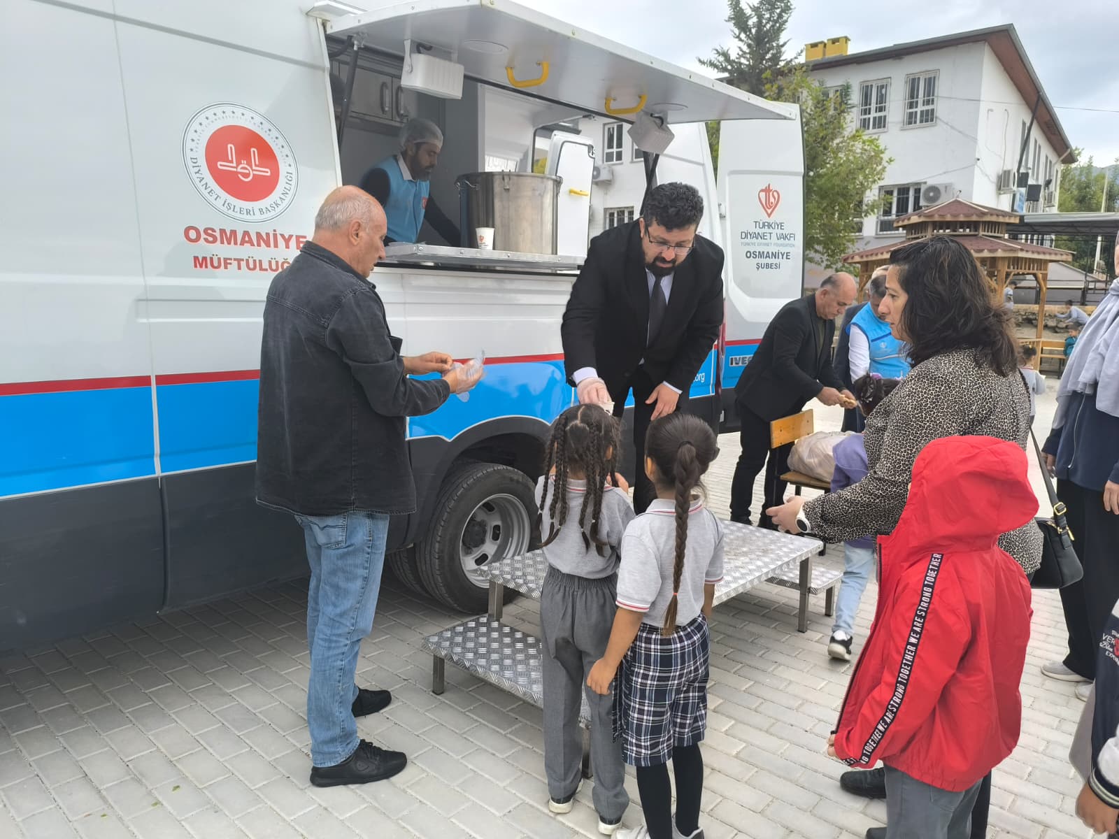 Osmaniye İl Müftülüğü’nden Öğrencilere Sıcak İkram5