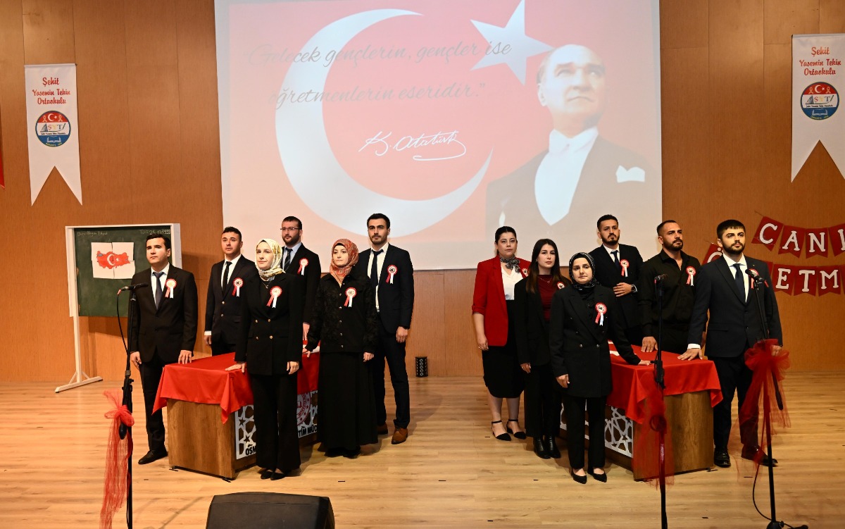 Osmaniye’de 24 Kasım Öğretmenler Günü Coşkuyla Kutlandı (8)