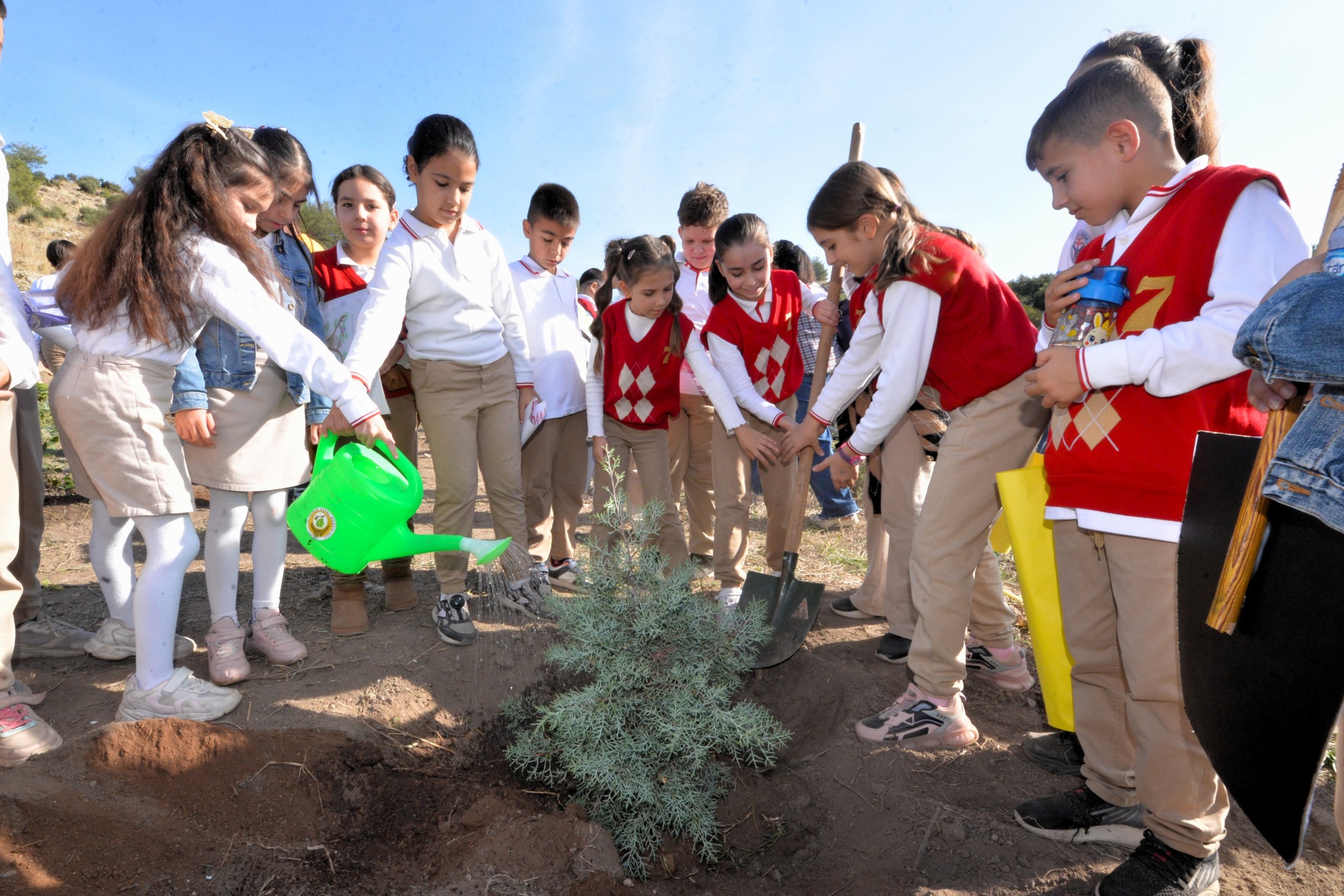 Osmaniye’de 24 Kasım Öğretmenler Günü Fidan Dikimi3