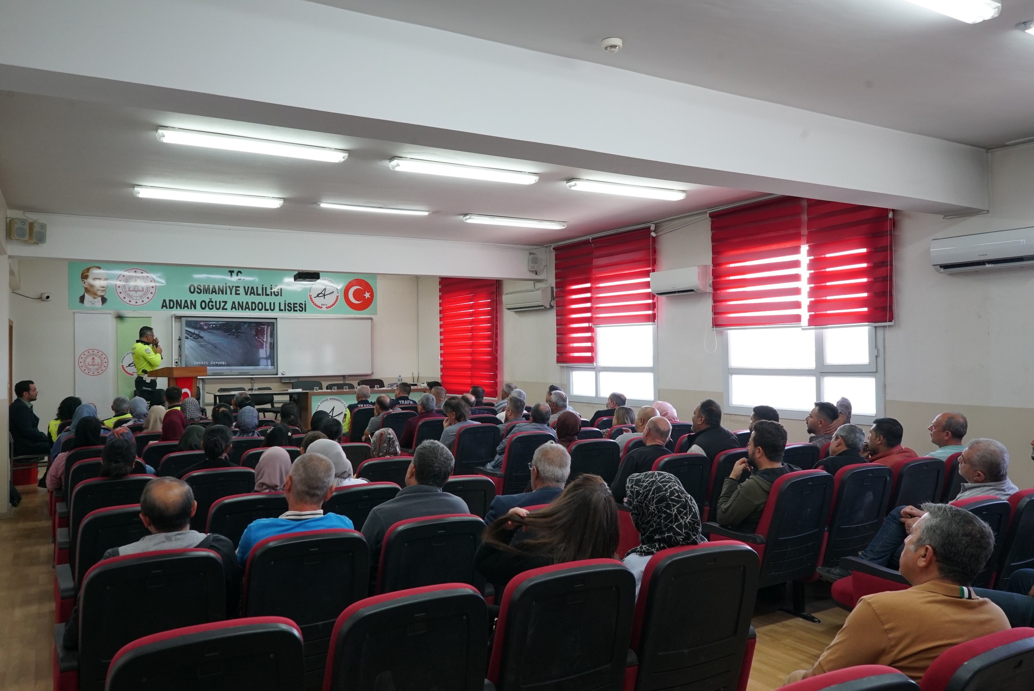 Osmaniye’de Taşımalı Eğitim Şoförlerine Güvenlik Eğitimi3