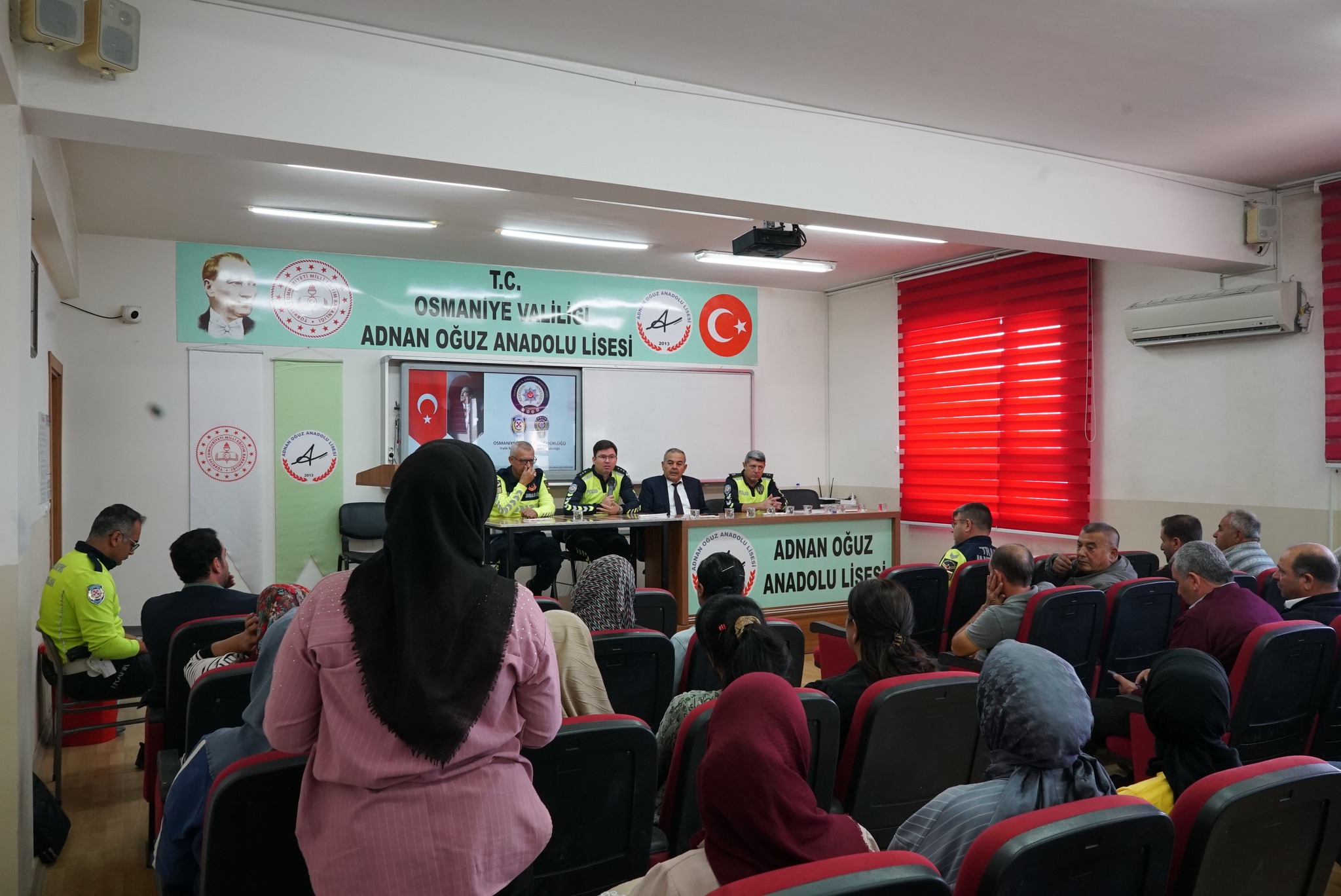 Osmaniye’de Taşımalı Eğitim Şoförlerine Güvenlik Eğitimi4