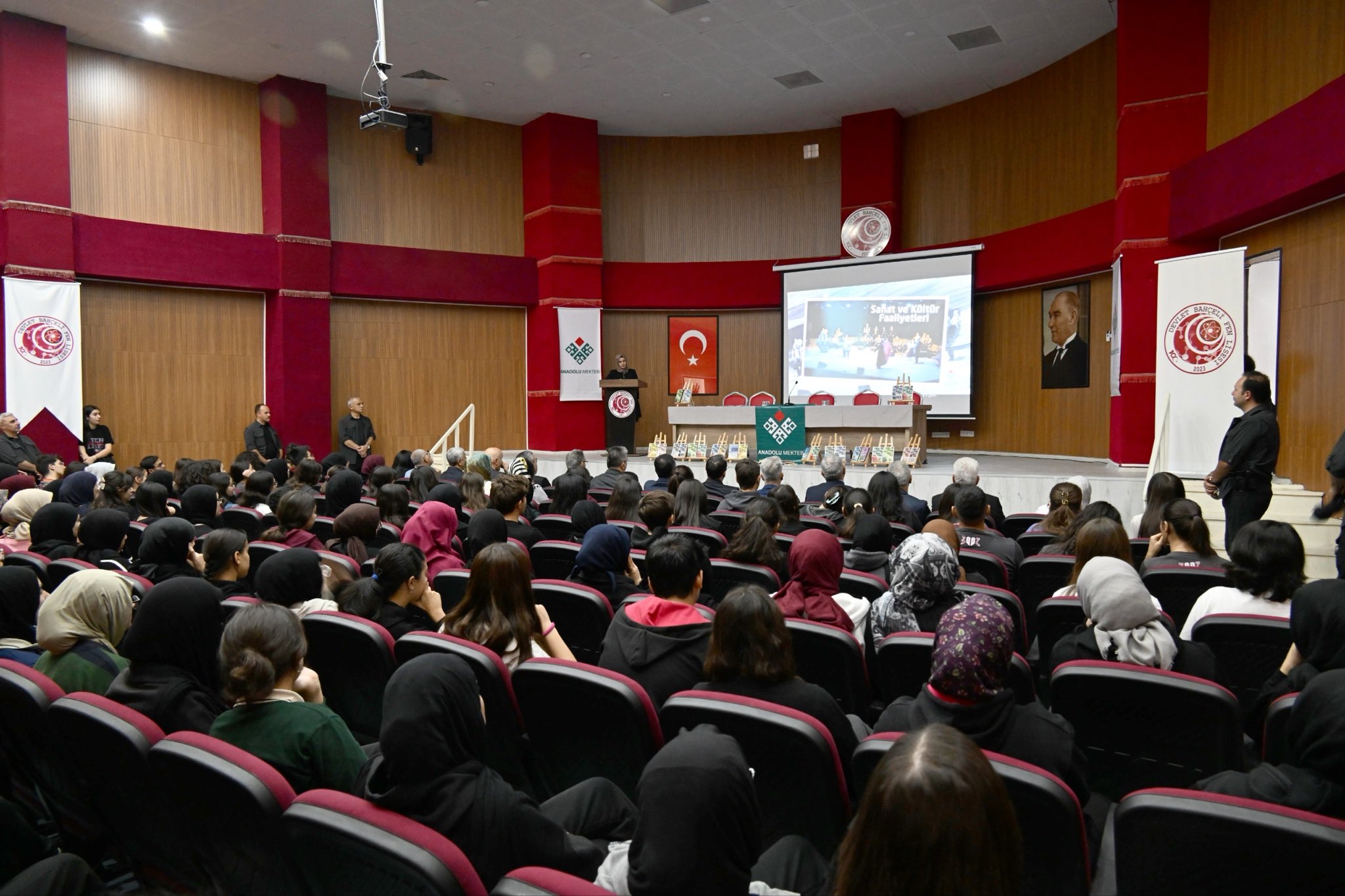 Osmaniye’de “Türk Dünyasının Ortak Değeri Cengiz Aytmatov” Paneli Düzenlendi (3)