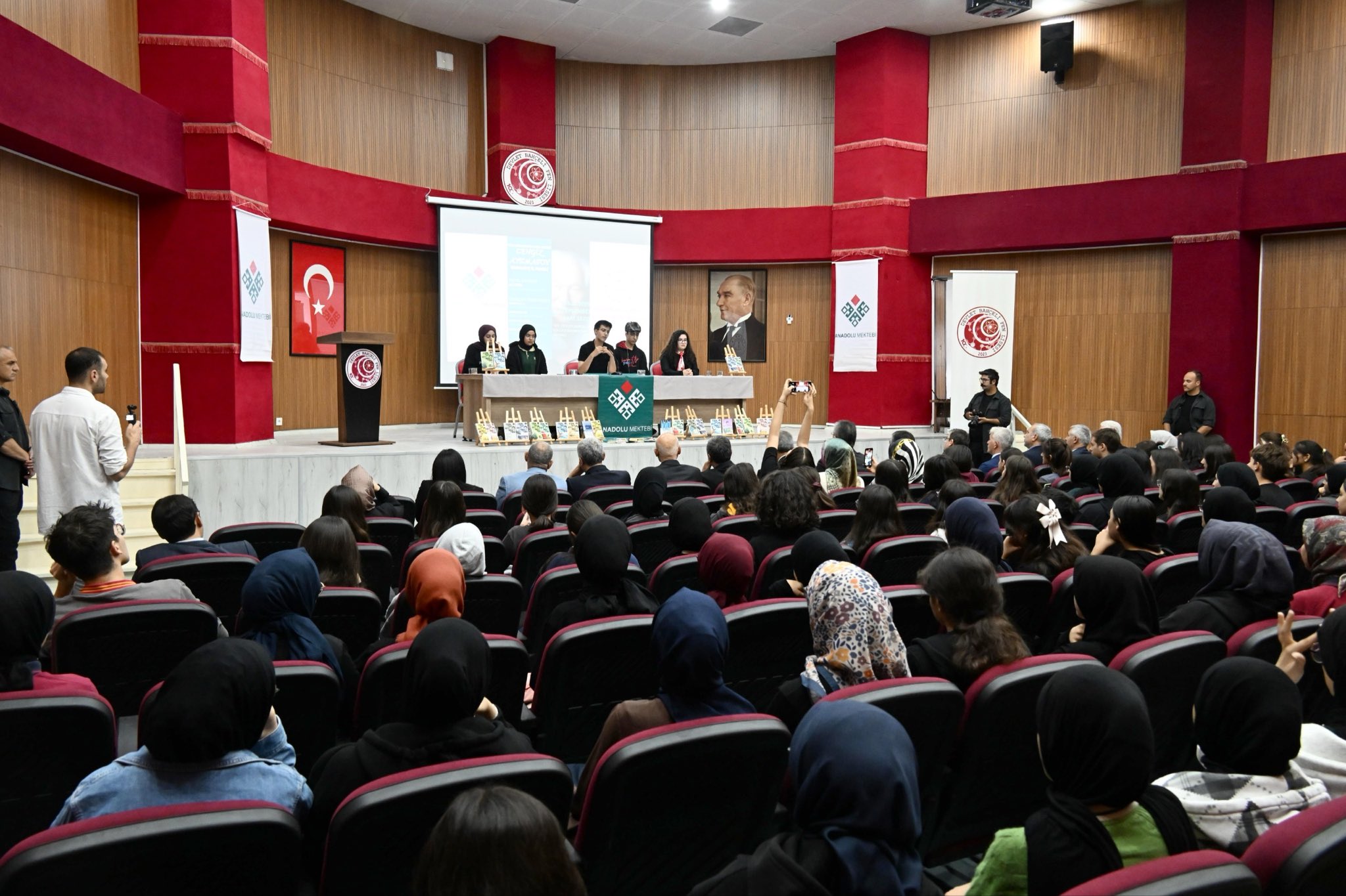 Osmaniye’de “Türk Dünyasının Ortak Değeri Cengiz Aytmatov” Paneli Düzenlendi (5)