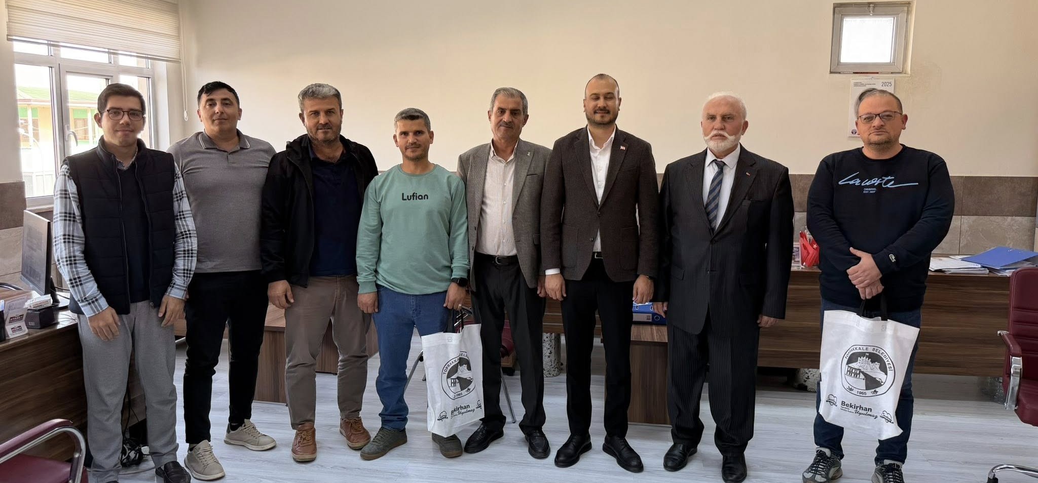 Toprakkale Belediye Başkanı Öğretmenleri Ziyaret Etti (8)