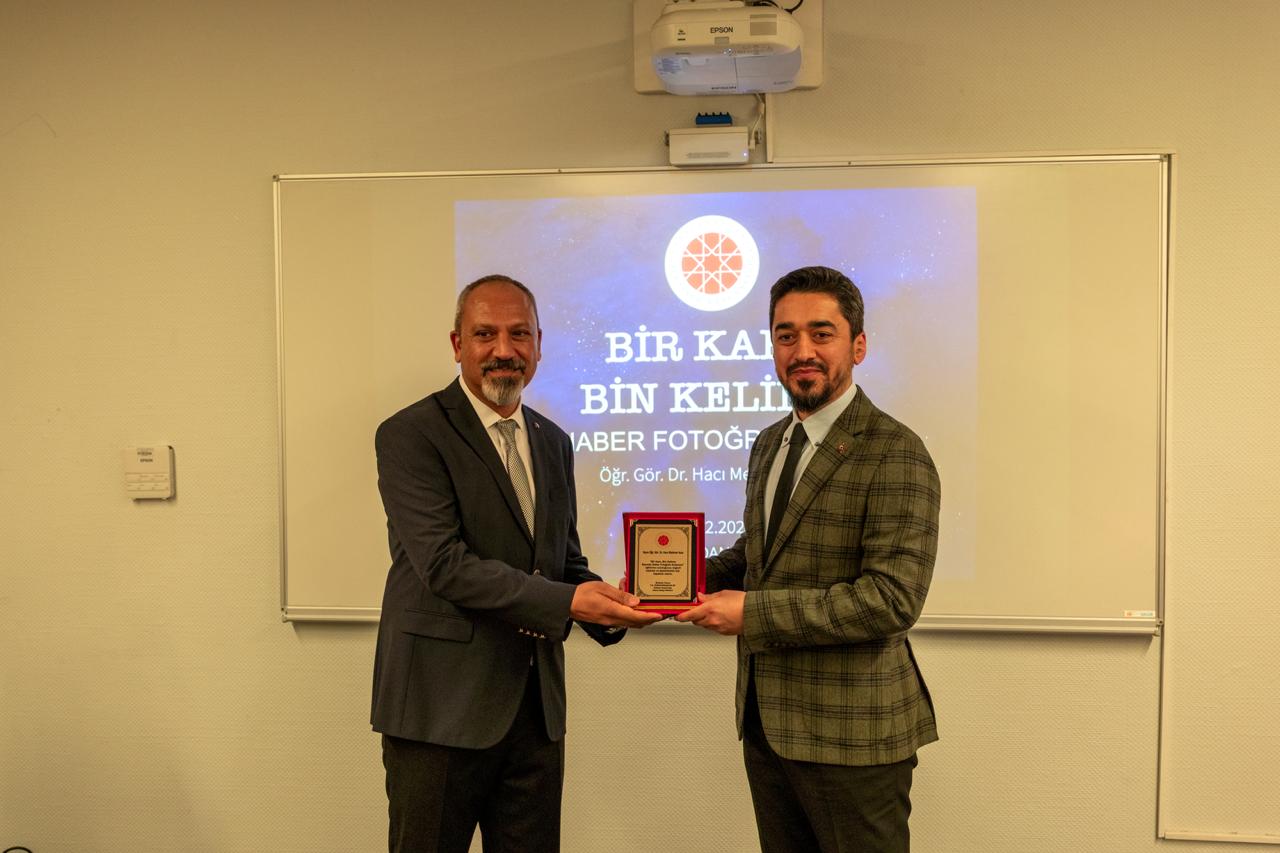 “Bir Kare, Bin Kelime” Eğitimi Adana’da Gerçekleştirildi (10)