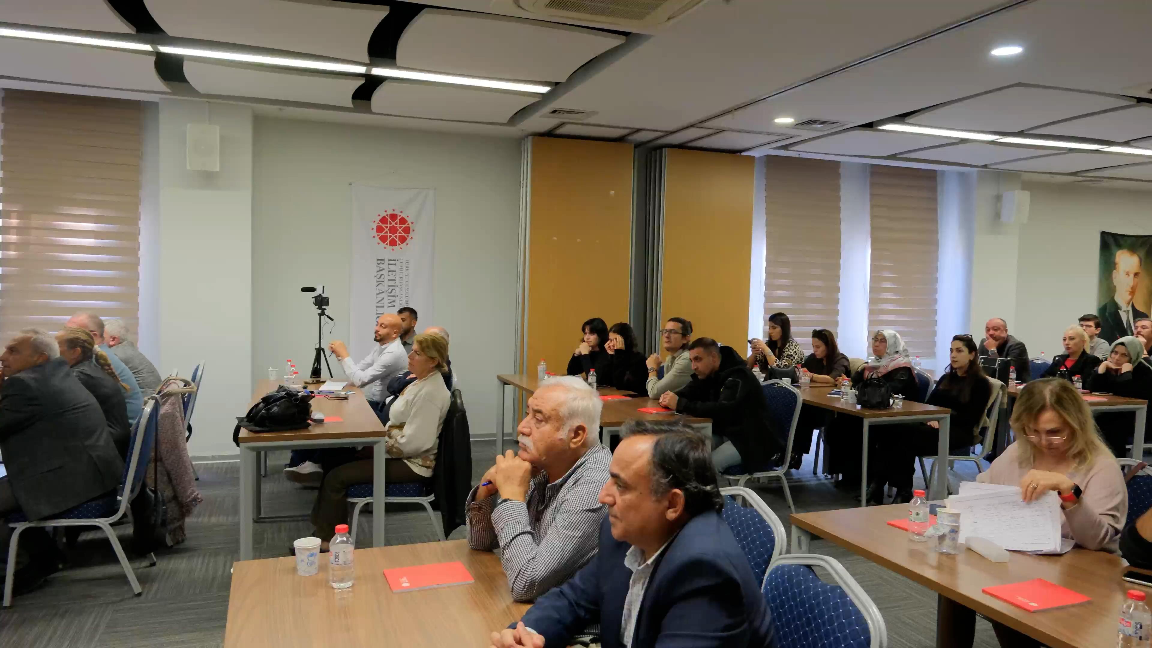 “Bir Kare, Bin Kelime” Eğitimi Adana’da Gerçekleştirildi (8)