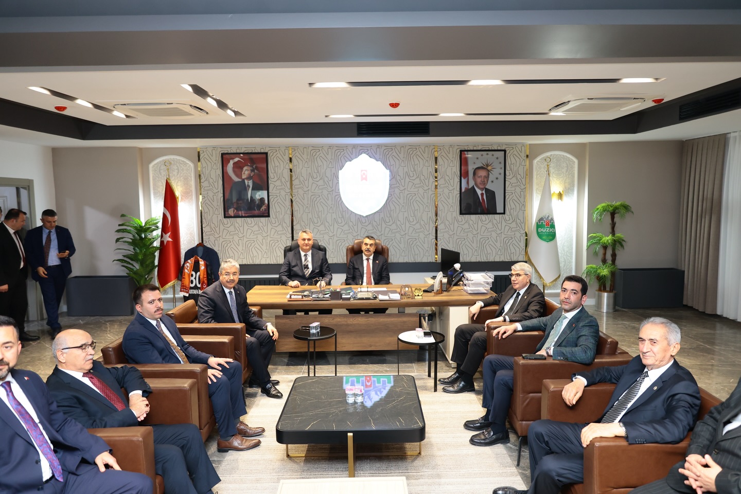 Düziçi Belediye Başkanı Mustafa İba Bakan Tekin’i Ağırladı5