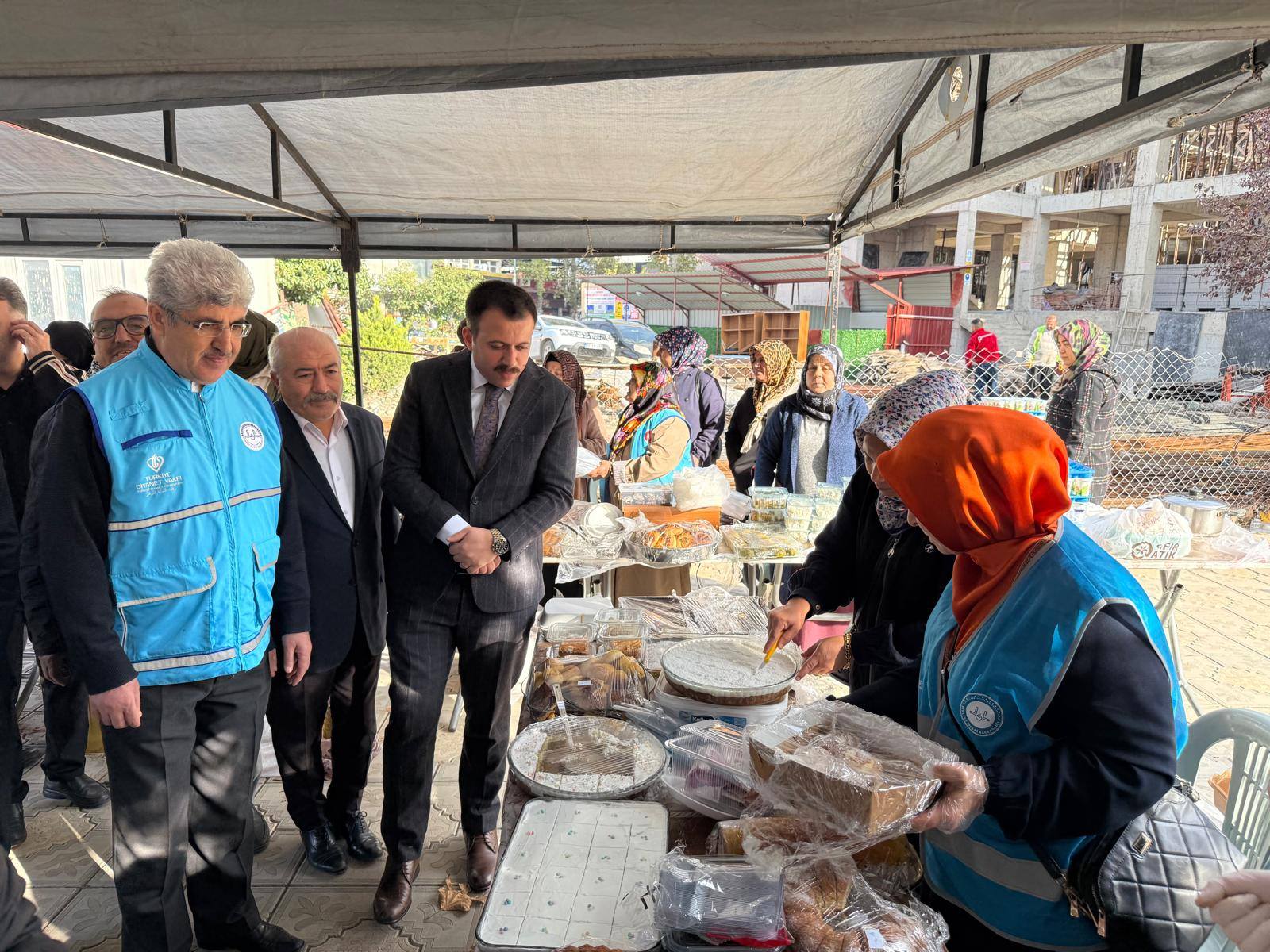 Düziçi’nde Gazze İçin Düzenlenen Kermese Mhp’den Destek (1)