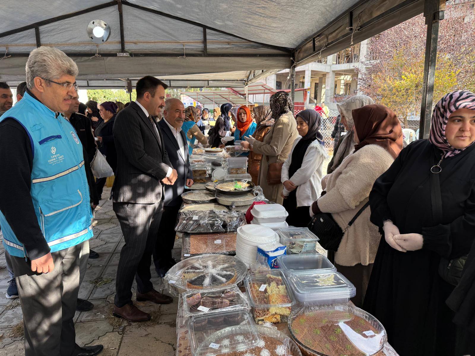 Düziçi’nde Gazze İçin Düzenlenen Kermese Mhp’den Destek (2)