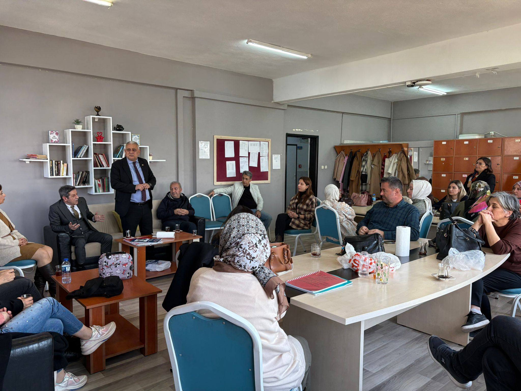 Eğitim İş Osmaniye’de Sahada Adem Yücel (1)