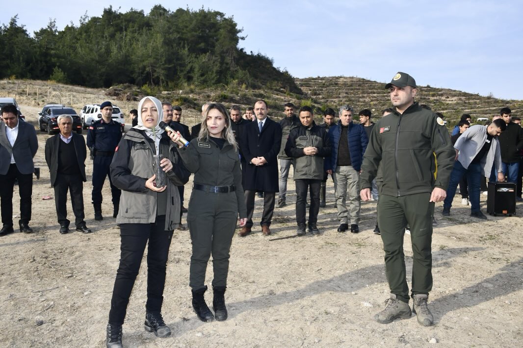 Erdinç Dolu Kesim Köyü’nde Fidan Dikimine Katıldı6