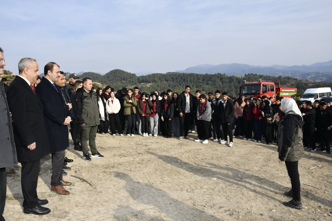 Erdinç Dolu Kesim Köyü’nde Fidan Dikimine Katıldı7